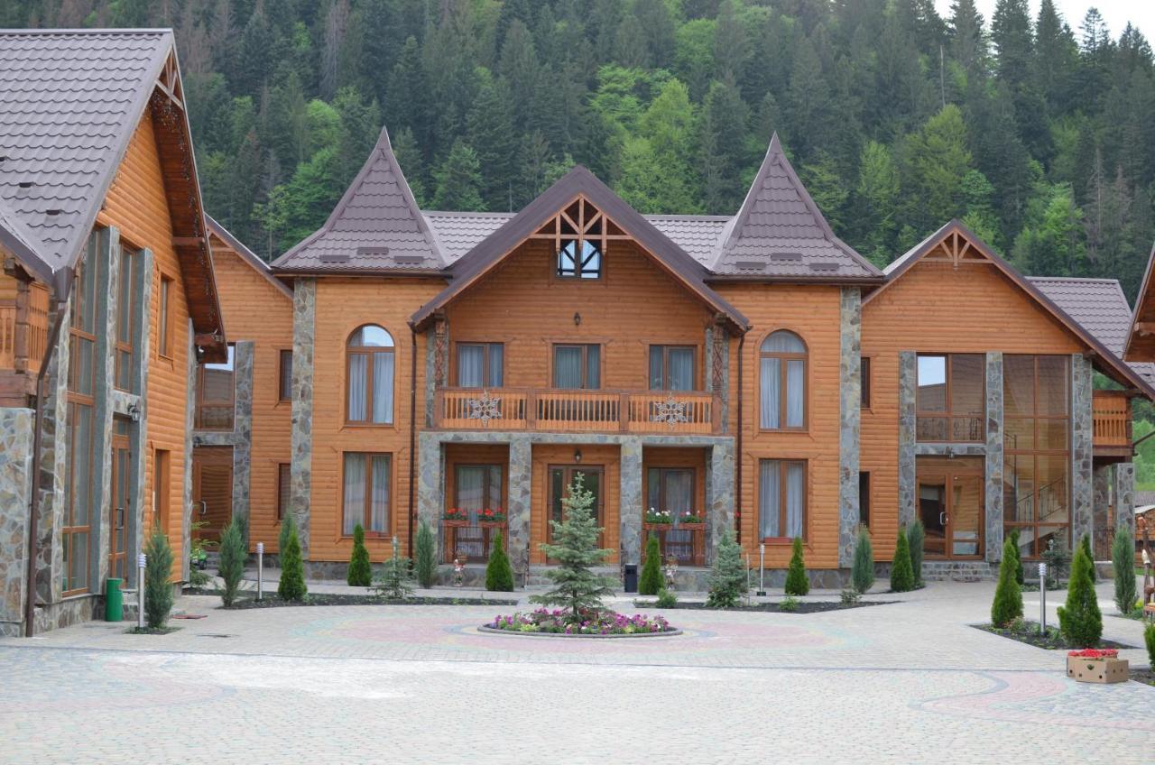 Hotel Sribni Rosy Mykulytschyn Exterior foto